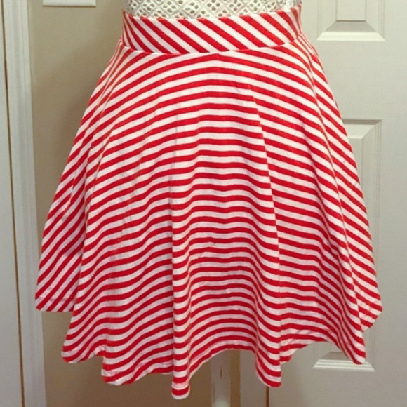 SO Women's Red and White Striped Jersey Circle Skater Skirt Size XL - Picture 2 of 6